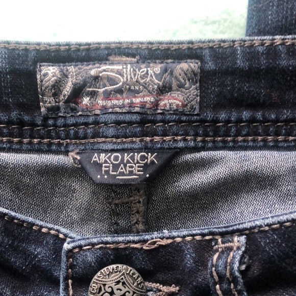 Silver jeans Aiko kick flare caris size 27 - Picture 2 of 6